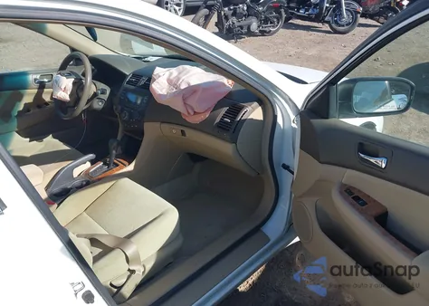 2004 Honda Accord 2.4 Ex z USA, uszkodzony, nr VIN 1HGCM56644A011787